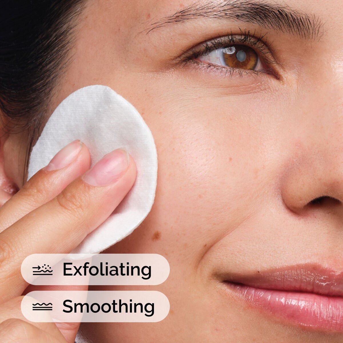 glycolic-acid-7-exfoliating-toner-j5 ord-glycolic-acid-exfoliating-toner-model-application-with-benefits.jpg